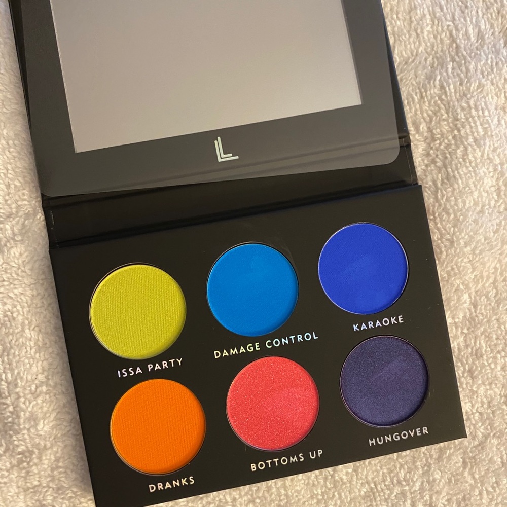 Eyeshadow Palette